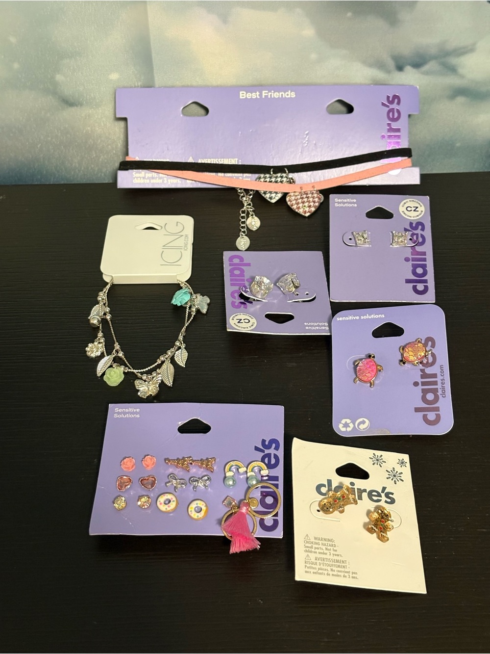 Lot of 7 Claires items: Best Friend set of 2 chokers; bracelet & earrings. New